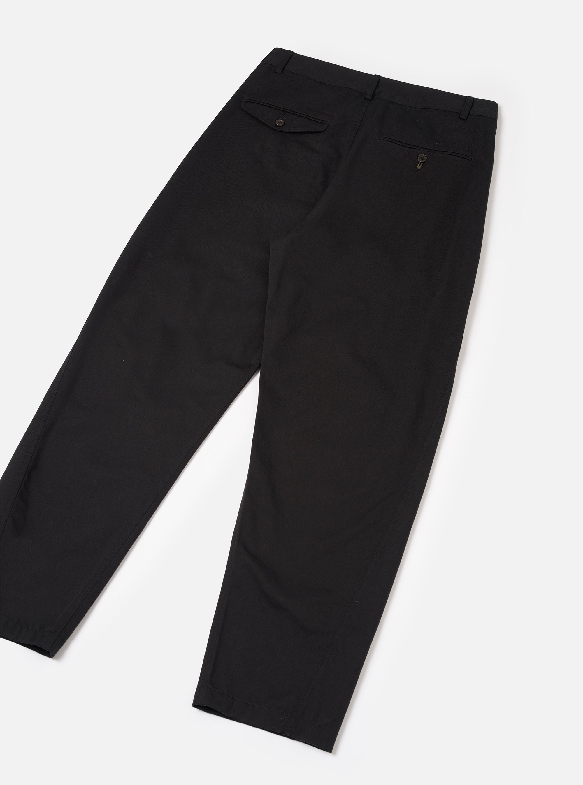 Black Twill Curved Pant