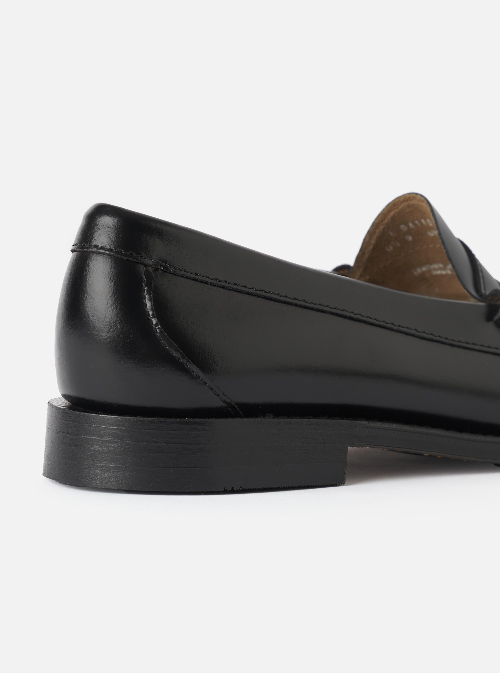 G.H.Bass Black Leather Weejuns Heritage Larson Moc Penny Loafer